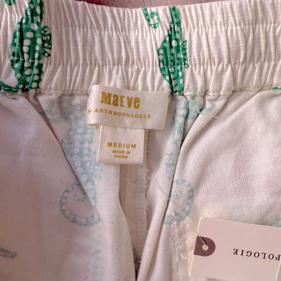 NWT Anthropologie Maeve Short White with Green Seahorses Size M - Picture 6 of 9